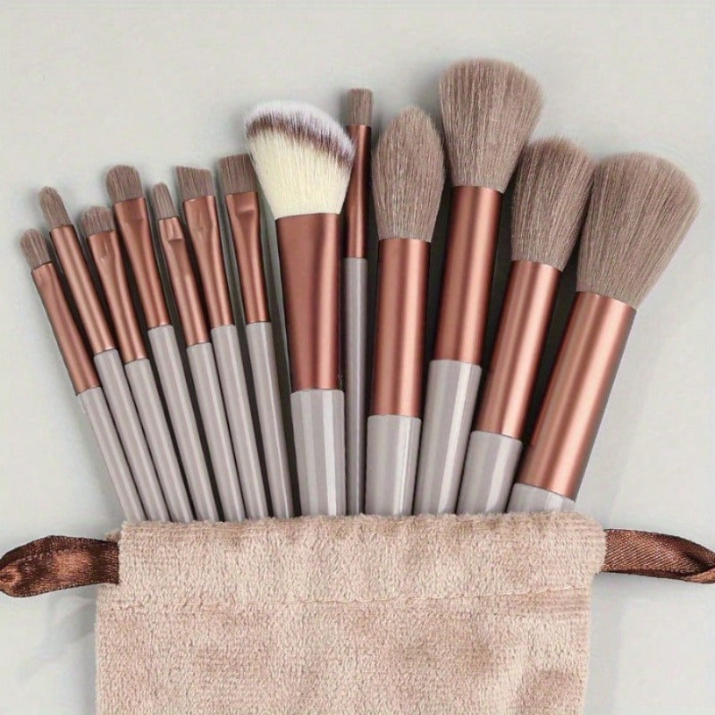 GlamlySkin GlowSweep 13Pcs Set